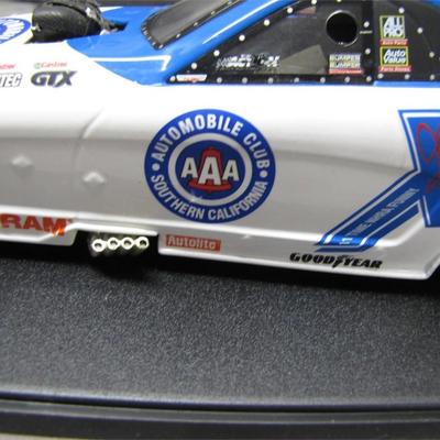 ACTION Gary Densham AAA of So. Cal. 2002 Mustang Funny Car 1:24 MAC TOOLS AUTOGRAHED