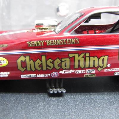 ACTION RACING COLLECTIBLES : Kenny Bernstein 1/24 Scale Chelsea King #404 1979 Plymouth Arrow Funny Car