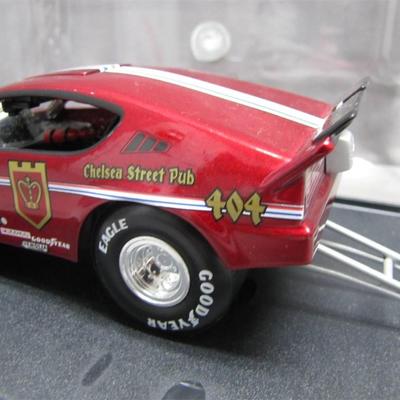 ACTION RACING COLLECTIBLES : Kenny Bernstein 1/24 Scale Chelsea King #404 1979 Plymouth Arrow Funny Car