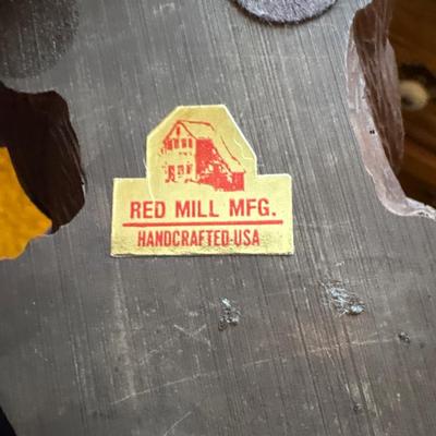 Red Mill Mfg resin cat figurines