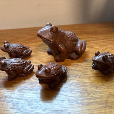 Red Mill Mfg resin frogs