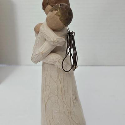 NIB Willow Tree "Angel's Embrace" Susan Lordi Figurine Demdaco 2002 #26084