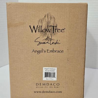 NIB Willow Tree "Angel's Embrace" Susan Lordi Figurine Demdaco 2002 #26084