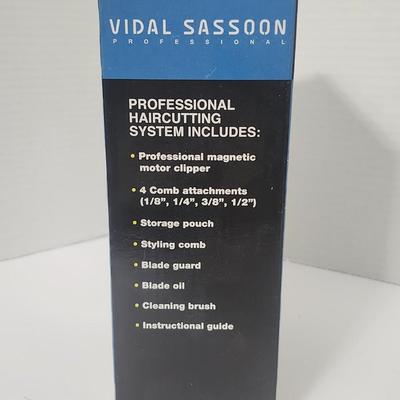 Vidal Sassoon Professional 10 Piece Haircutting Kit 2005 Magnetic Motor Stainless Steel Clippers