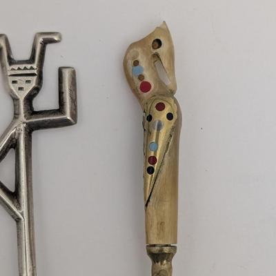 Lot of 4 Vintage Souvenir Spoons Windmill Dutch Varied Industries 1893 Abstract and Painted Bone Handle