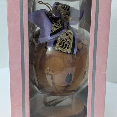 1996 Evening Majesty Barbie 4" Decoupage Ornament With Stand In Box