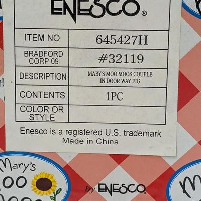 Vintage Mary's Moo Moos "Mooly Hearts Make Homes" Enesco Figurine