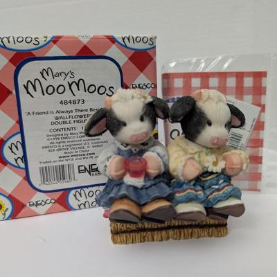 Vintage Mary's Moo Moos "A Friend Is Always There Beside You" Figurine 1998