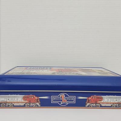 Lionel Legendary Trains Santa Fe Locomotive Storage Case Blue Tin Carry Case Railroad Collectible