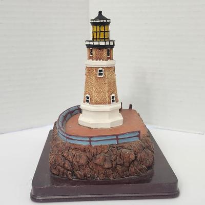 1998 Oneida Studios Lighthouse Point Split Rock MN Lighthouse Figurine