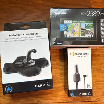 Garmin 2589 & accessories