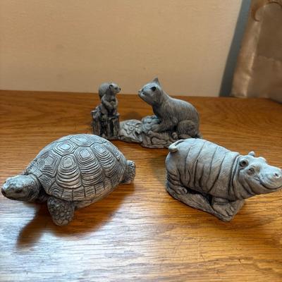 Mt St Helens sculptures