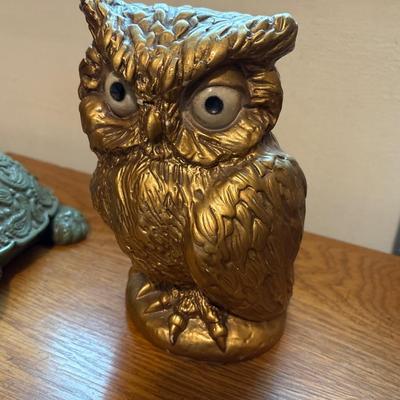 Vintage plastic/resin piggy banks