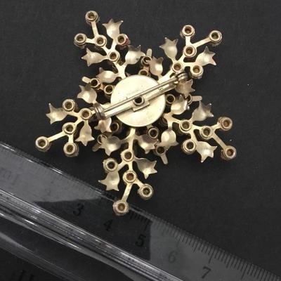 Vintage, mid century, blue, crystal rhinestone star brooch