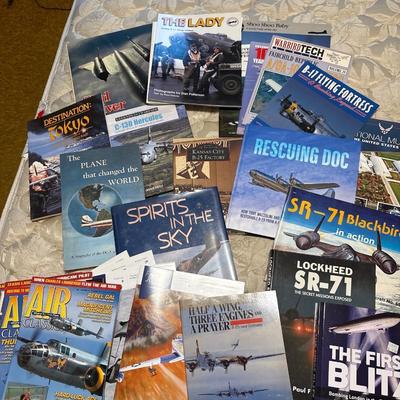 Books & mags on Airplanes