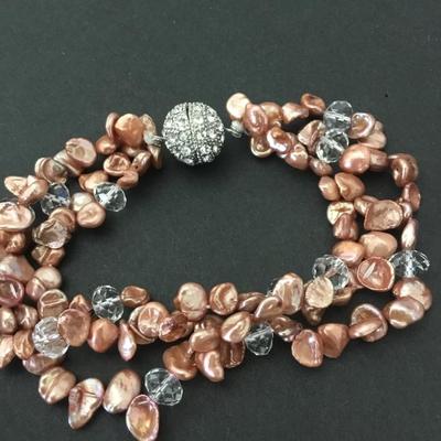 Beautiful shell or mother of pearl crystal beard bracelet