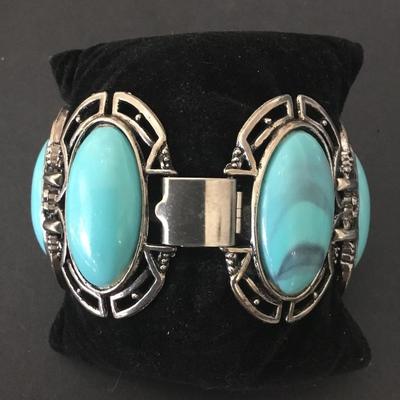 Beautiful vintage, Silver tone faux turquoise, stone wide statement bracelet, vintage