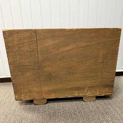 Sale Photo Thumbnail #563: Made from 1/2" furniture grade plywood.  2 skids on the bottom to keep the bottom dry. 2 handhold cutouts in the sides. Measures apron. 25" x 16" x 16". No lid. One side has a slight gap due to nails becoming loose, see photos, but this is likely easily r