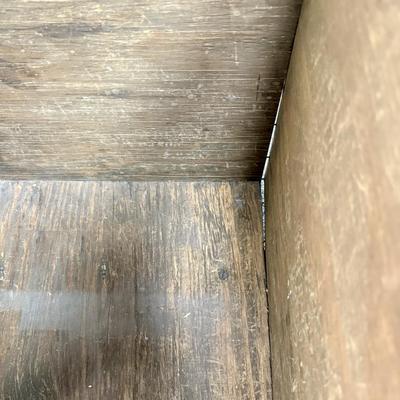 Sale Photo Thumbnail #566: Made from 1/2" furniture grade plywood.  2 skids on the bottom to keep the bottom dry. 2 handhold cutouts in the sides. Measures apron. 25" x 16" x 16". No lid. One side has a slight gap due to nails becoming loose, see photos, but this is likely easily r