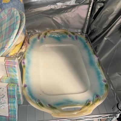 640 Large Lot Easter Decor and Baskets