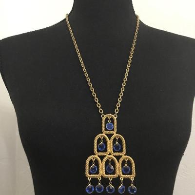 Beautiful vintage, goldtone, ice, blue, crystal rhinestone, waterfall statement, necklace
