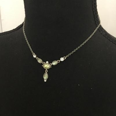 Vintage 1928 light green stone necklace
