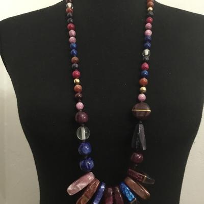 Very nice Chicos acrylic, bead, multicolored statement, necklace