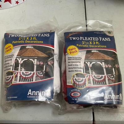 659 Lot of 14 American Flag Pleated Bunting Banner/ Flags