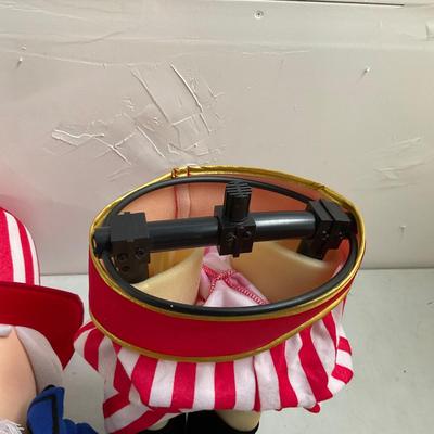 665 Standing Uncle Sam Home Decor