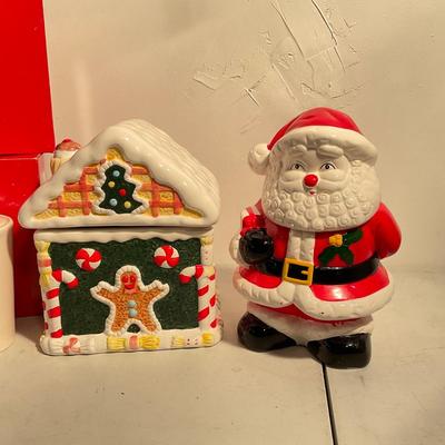703 Christmas Ceramic Cookie Jars and Serving Dishes