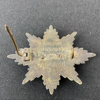 -192- MEDAL | Deutsches Feld Chrenzeichen Hamburg ll Pin