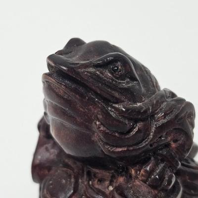 CKEG02. Vintage Carved Japanese Netsuke Bead, Luck Frog Wood, Signed