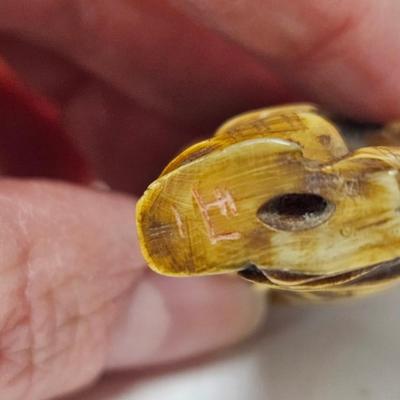 CKEG04. Vintage Carved Japanese Netsuke Bead, Ivory Fisherman, Signed