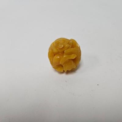 CKEG05. Vintage Carved Japanese Netsuke Bead, Koi Fish, Possible Amber