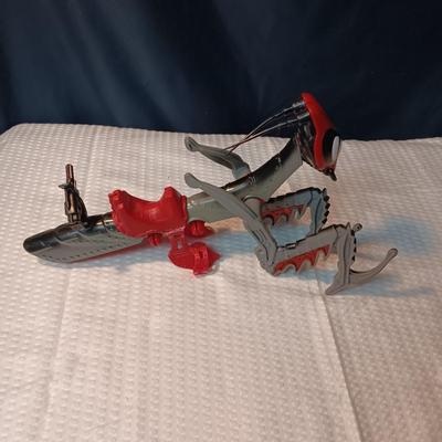 1980'S MANTISAUR ACTION FIGURE FROM MASTERS OF THE UNIVERSE