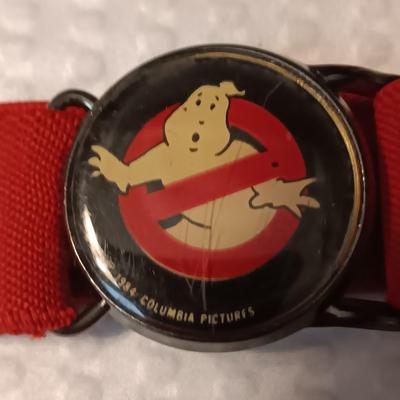1989 GHOST BUSTERS ACTION FIGURES AND CHILD'S ELASTIC BELT