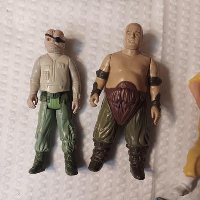 MISC TOY ACTION FIGURES