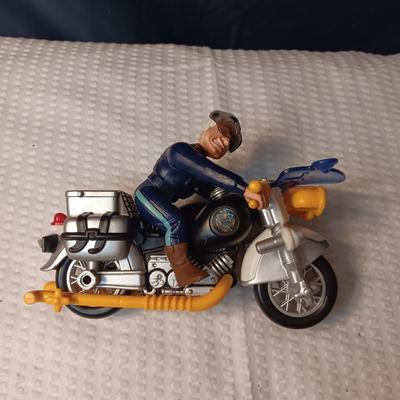 MISC TOY ACTION FIGURES