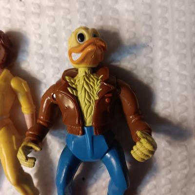 MISC TOY ACTION FIGURES