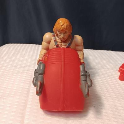 MOTU SKELETOR SOAKIE, ATTACK TRAK VEHICLE AND LASER CANNON ACCESSORY