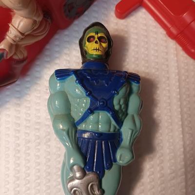 MOTU SKELETOR SOAKIE, ATTACK TRAK VEHICLE AND LASER CANNON ACCESSORY