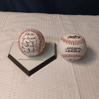 AUTOGRAPHED BASEBALLS