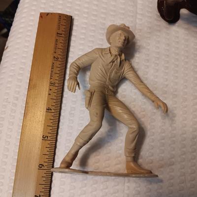 LARGE 6" ACTION FIGURES