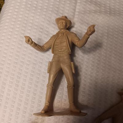 LARGE 6" ACTION FIGURES