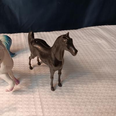 MISC PLASTIC FIGURES