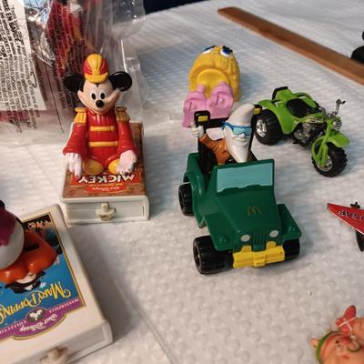 MOSTLY MCDONALDS HAPPY MEAL TOYS