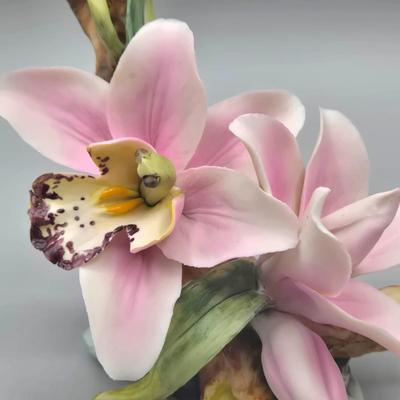 LOT 21L: Vintage Capodimonte Porcelain Orchid Figurine Set