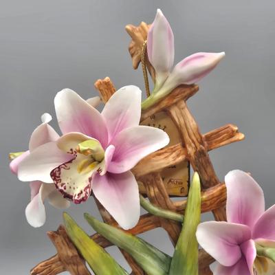 LOT 21L: Vintage Capodimonte Porcelain Orchid Figurine Set