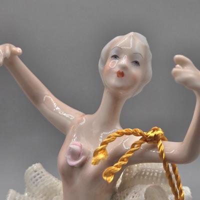 LOT 22L: Pair of Capodimonte Ballerinas