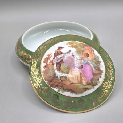 LOT 25L: Collection of Vintage Limoges Porcelain Pieces Including Double Hanldled Vase, Round Bowl with Lid, and Lidded Trinket Box